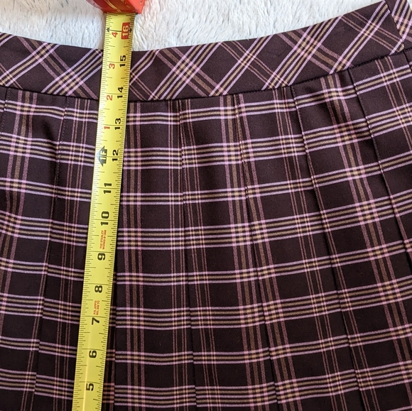Aritzia Sunday Best Plaid Mini Pleated Skirt Size 2 - Picture 6 of 7